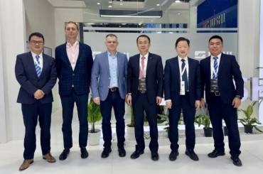 China Jushi Attends JEC World 2025 for Shared Development